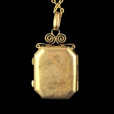 French Rectangular Gold Locket 