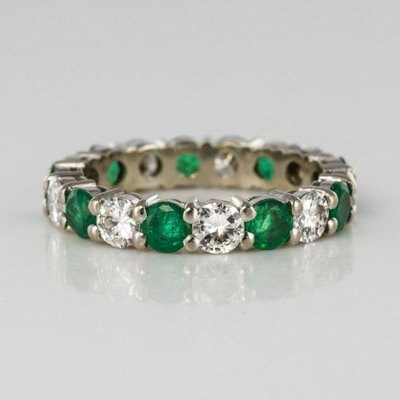 Emerald eternity band gold Clearance