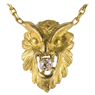 18 Karat Yellow Gold Owl Pendant 