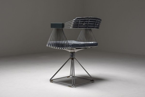 Ensemble de salle à manger moderne en fil d'acier chromé Novalux de Rudi Verelst, 1970 | €9,600