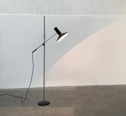 Mid Century Minimalist Floor Lamp For, Cantilever Floor Lamp
