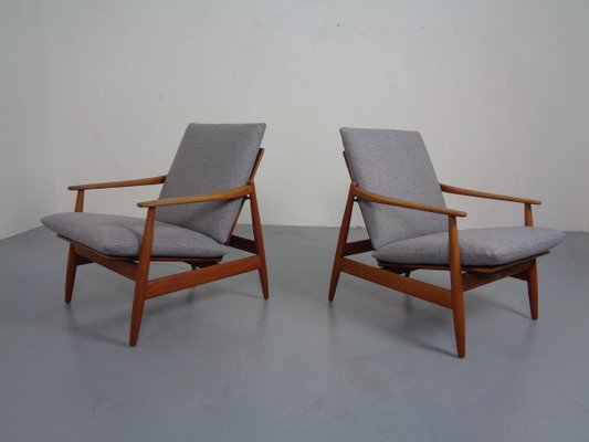 Hans olsen armchair deals