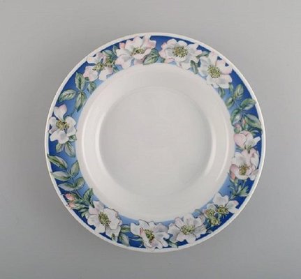 Weiße Royal Rose Copenhagen Teller mit blauem Rand und weißen Blumen, 4er Set bei Pamono kaufen