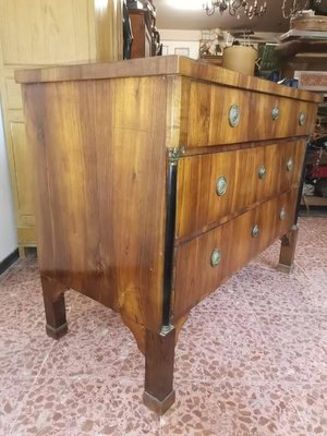 Empire Walnut Veneer Dresser 1800s for sale at Pamono