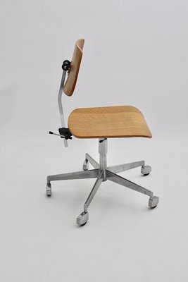 Mid Century Modern Swivel Desk Chair or Office Chair 1950s