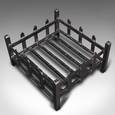 Antique Late Victorian English Fireplace Grate In Cast Iron 1900s For At Pamono Fireplace Grate In Cast Iron 1900s, Antique Victorian Cast Iron Fireplace Grate