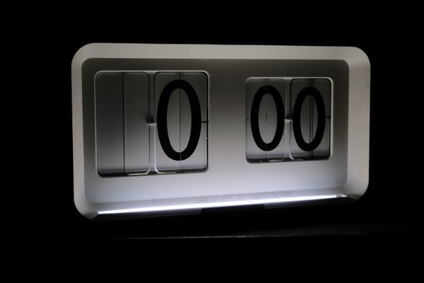 Clocks - Flip clock,Solari Udine- Rowenta, Cifra 2,Gino Valle