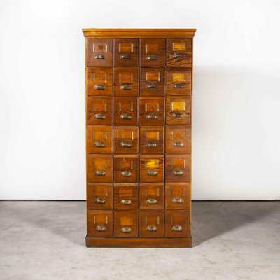Hohe Kommode mit 28 Schubladen, 1940er bei Pamono kaufen