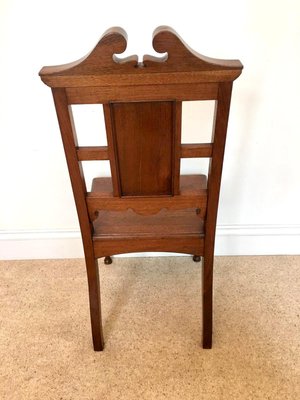 Antique Carved Walnut Hall Chairs By Simpson Sons Halifax Set Of 2 For Sale At Pamono Antique Carved Walnut Hall Chairs By Simpson Sons Halifax Set Of 2 For Sale At Pamono
