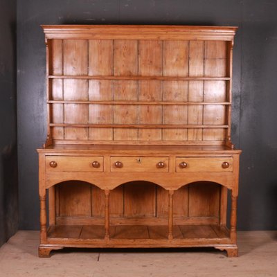 Welsh Pine Dresser For Sale At Pamono