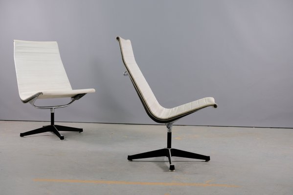 Vintage vinyl lounge chair hotsell