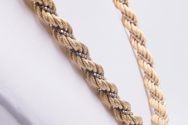 Vintage Necklace in 18k Two-Tone Gold 