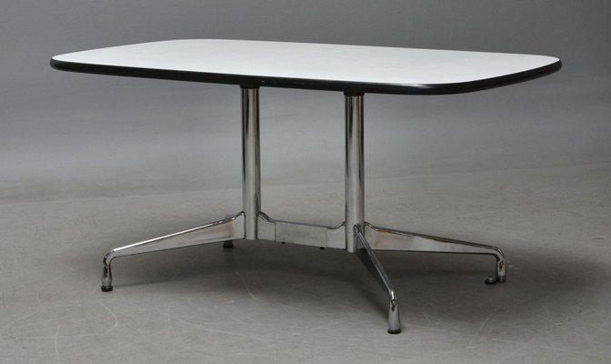 Conference Table By Charles Ray Eames, Round Table East Sacramento