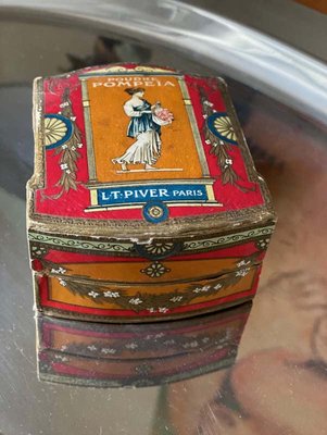 Antique French Art Nouveau Powder Box for sale at Pamono