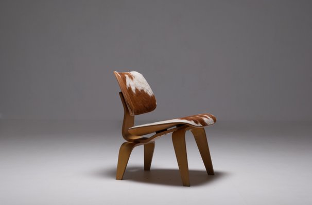 Chaise cheap lcw vitra