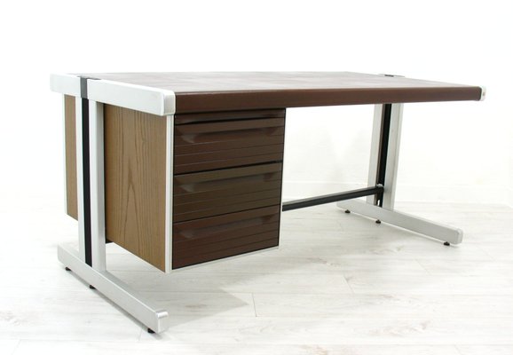  Large Desk