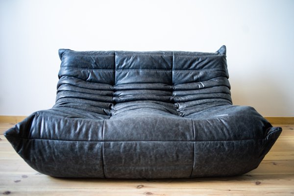 Black Leather 2 Seat Togo Sofa by Michel Ducaroy for Ligne Roset