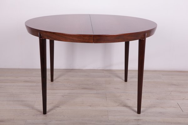 Mid Century Round Rosewood Dining Table By Severin Hansen For Haslev Møbelsnedkeri 1960s At Pamono Mid Century Round Rosewood Dining Table, Round Rosewood Dining Table