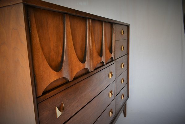 Mid Century Magna Dresser Chest From, Broyhill Brasilia Magna Dresser