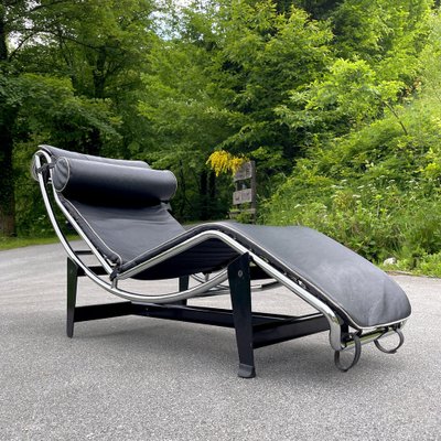 Vintage LC4 Chaise Lounge by Charlotte Perriand Le Corbusier