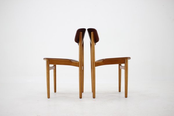 Børge Mogensen Model 122 Chair Oak and Teak Model 122 Dining Chairs by Børge Mogensen for