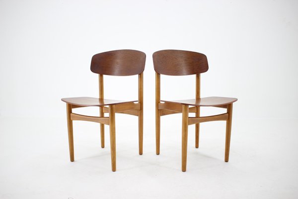 Børge Mogensen Model 122 Chair Oak and Teak Model 122 Dining Chairs by Børge Mogensen for