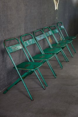 Green metal folding chairs deals