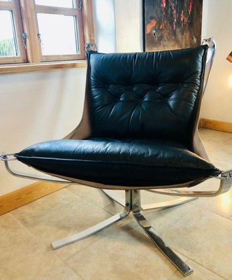 Vintage Low Back Chrome & Leather Falcon Chair by Sigurd Resell for sale at  Pamono