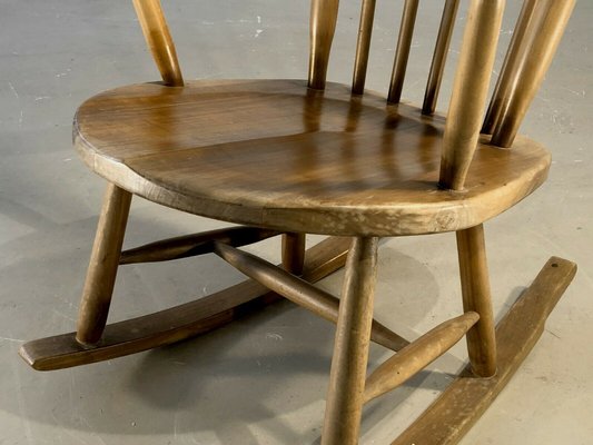 Solid wood 2024 rocking chair