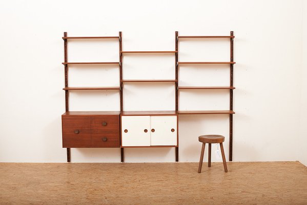 Bo 71 Wall Shelf By Finn Juhl, 71 Accent Shelves Bookcase