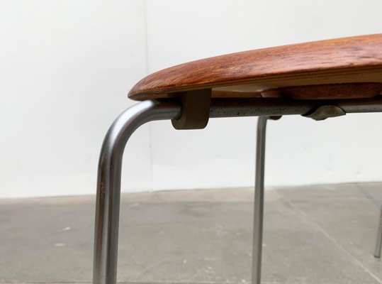 スツール Arne Jacobsen 3170 Teak FRITZ HANSEN Dot Stool 3170 in Teak by Arne Jacobsen for Fritz Hansen