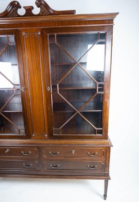 Hepplewhite Glass and Mahogany Cabinet with Brass Handles 1930s