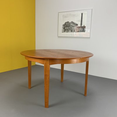Round Danish Teak Dining Table From, Round Danish Dining Table