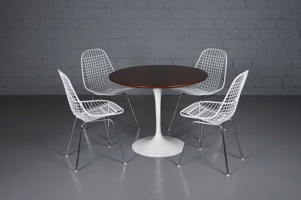 Tavolo da pranzo Tulip in palissandro di Eero Saarinen per Knoll Inc  Knoll International, anni '70