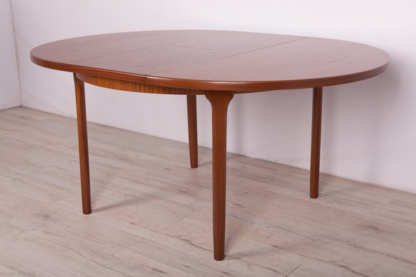Round Extendable Dining Table From, Modern Round Extendable Dining Table