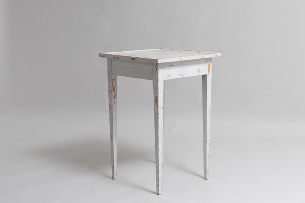 White store vintage table