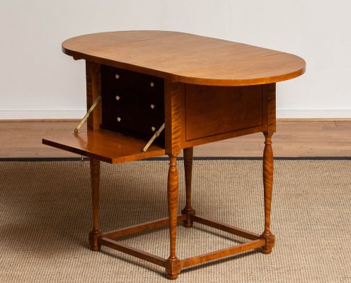 Butterfly drop store leaf table
