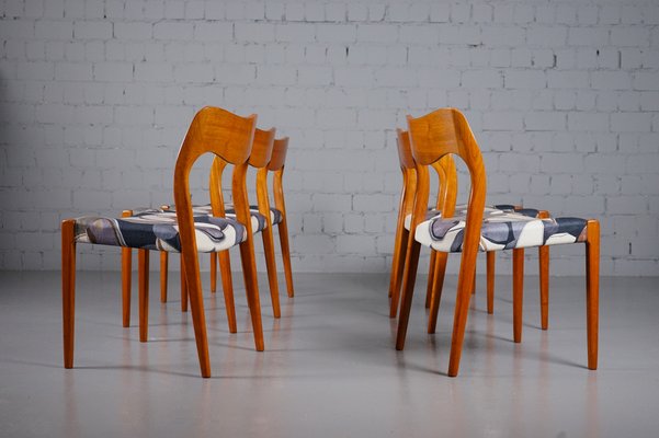 Niels otto møller chairs store