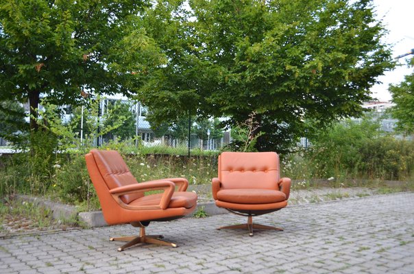 Vintage swivel sales lounge chair