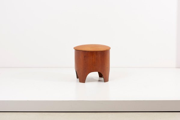 Stool with compartment top
