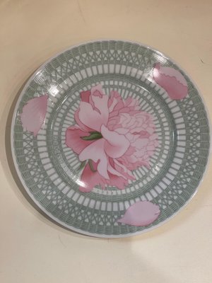 Pivoines Dinner Service from Hermes, Set of 14 for sale at Pamono
