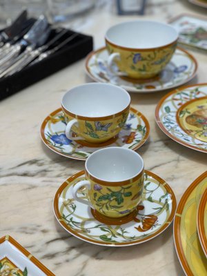 feminine disgusting hat hermes tea set price bird Patent An effective