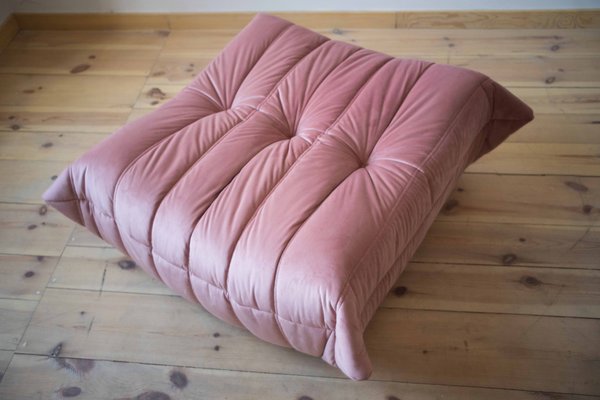Pink pouf seat top