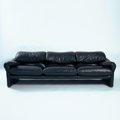 Magistretti sofa on sale