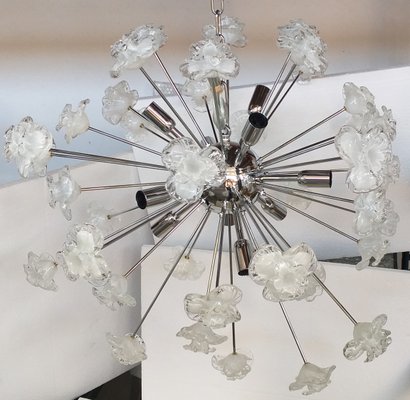 Sputnik White & Transparent Murano Glass Flowers Chandelier from Italian light design Sputnik White & Transparent Murano Glass Flowers Chandelier from Italian light design