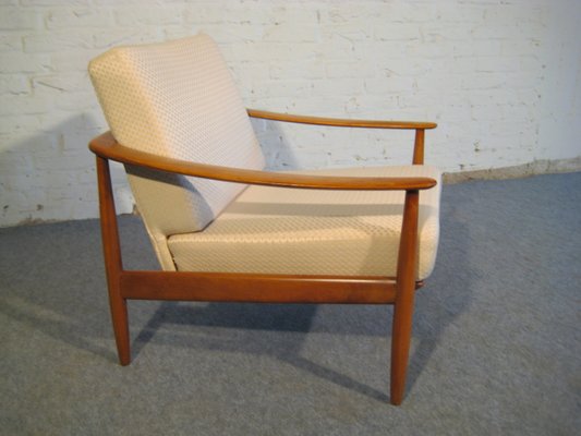 Mid Century Modern Easy Chair 1950s For At Pamono Mid Century Modern Easy Chair 1950s