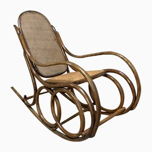 Mecedora de Michael Thonet para Gebrüder Thonet Vienna GmbH, década de 1800