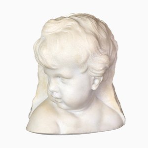 Busto de Putto o niña de mármol de Carrara blanco, años 40