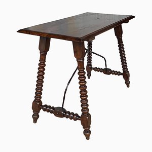 Table d'Appoint en Noyer avec Pieds Tournés et Plateau Biseauté, Espagne, 19ème Siècle