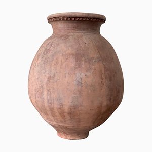 Recipiente grande de terracota rosa con filigrana hecha a mano